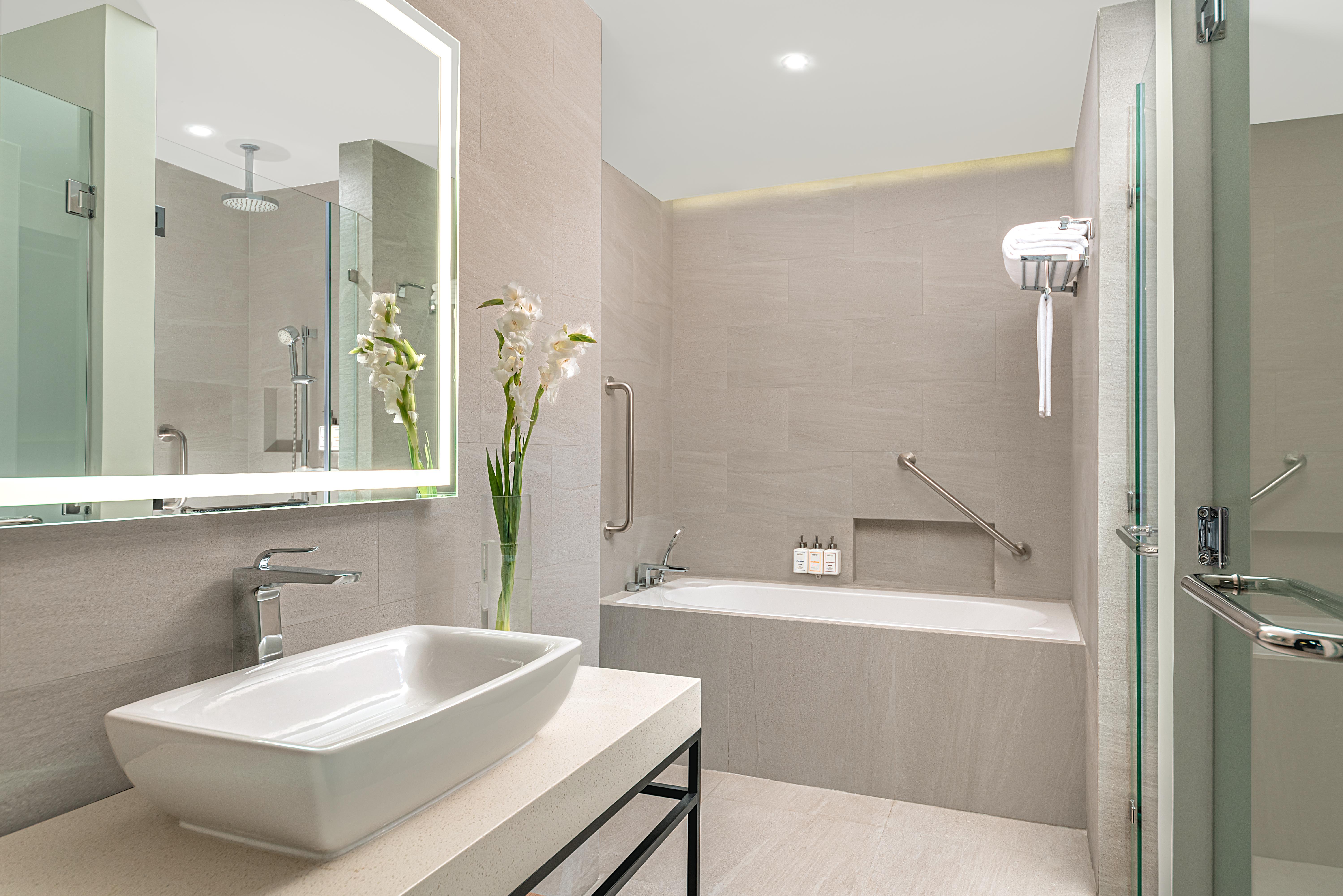 Park Inn By Radisson Баколод Екстериор снимка