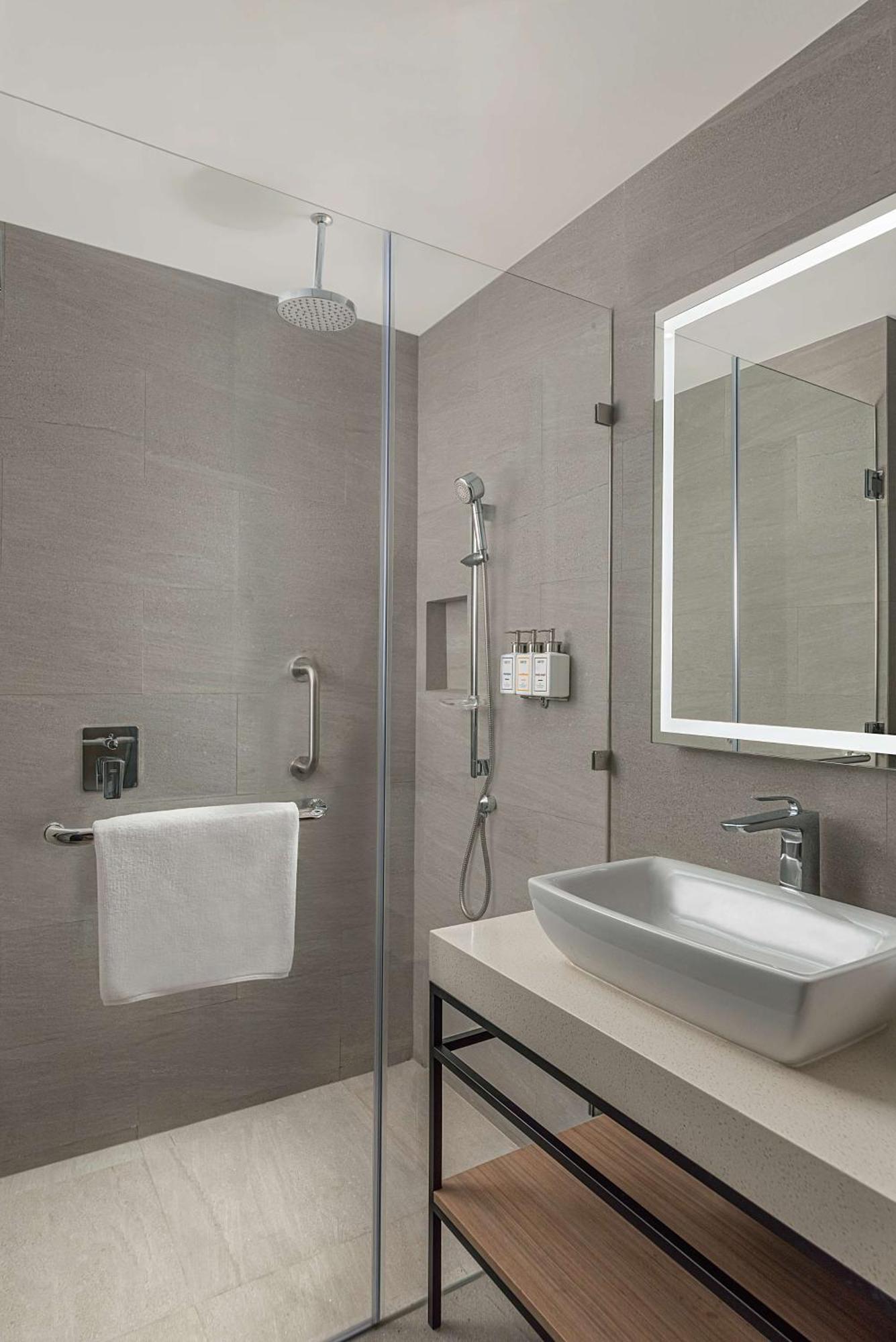 Park Inn By Radisson Баколод Екстериор снимка